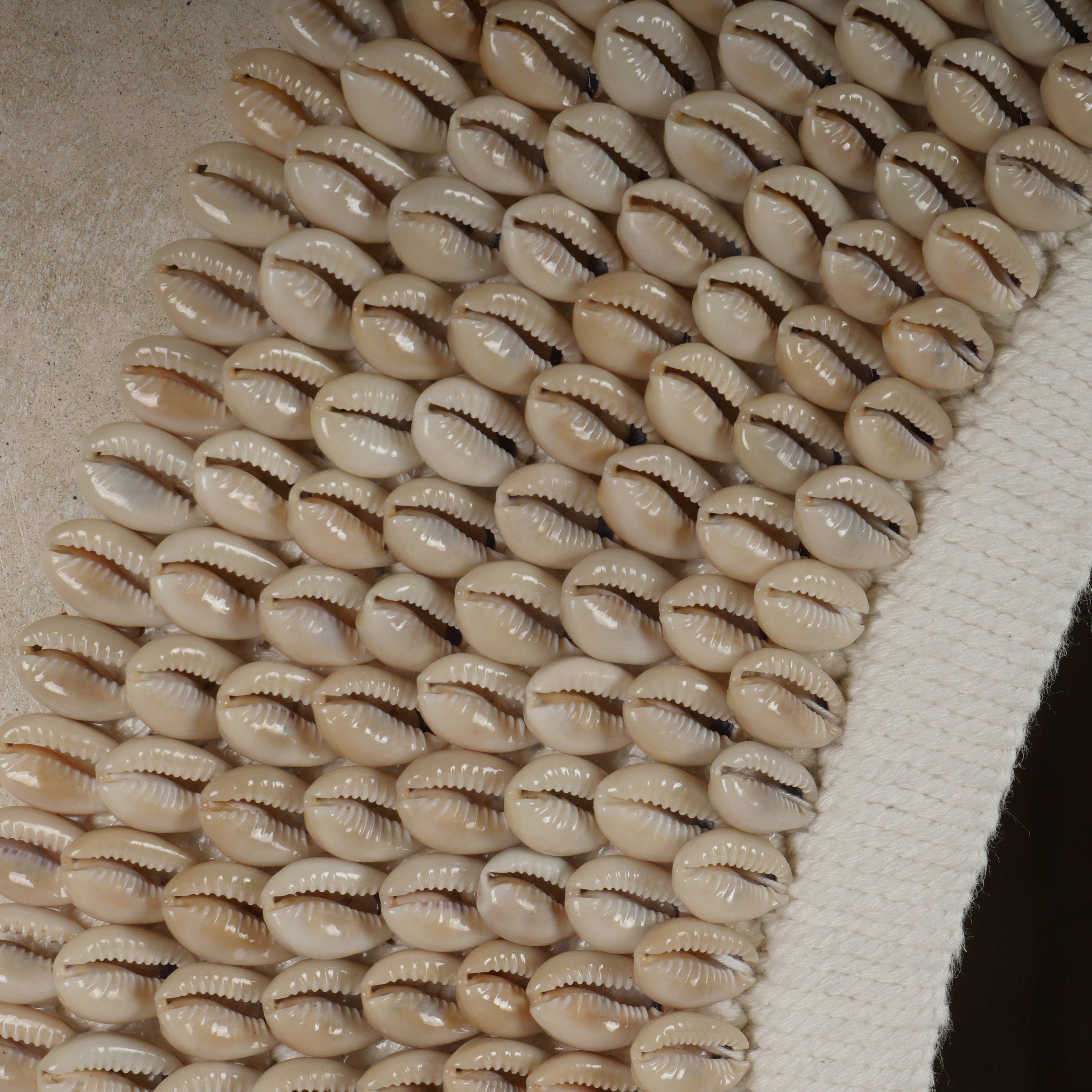 The Cowrie Round Mirror