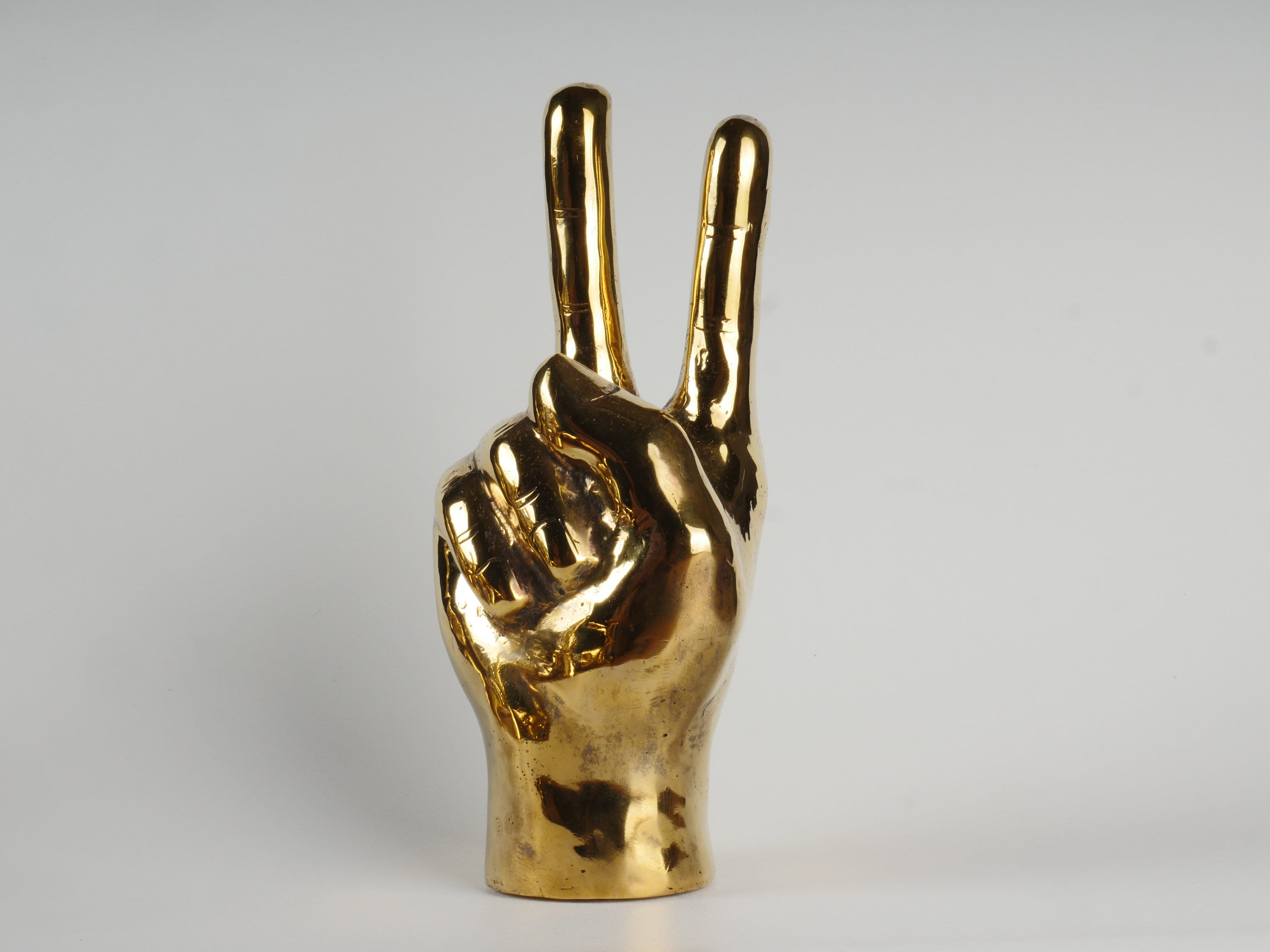 The Peace Hand - Victory hand - Brass Peace Hand - Brass Victory Hand